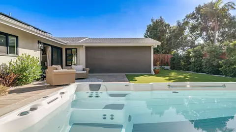 Exterior - 14146 Recuerdo, Del Mar, CA 92014 photo 11 of 17