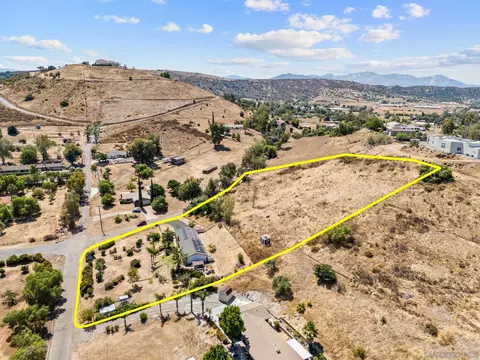988 Neighborly Ln, Ramona, CA 92065 photo 12