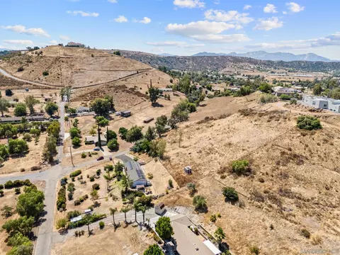 988 Neighborly Ln, Ramona, CA 92065 photo 32