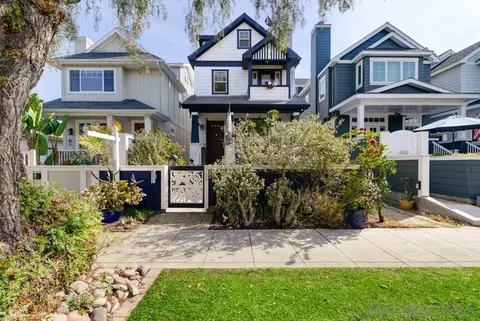 Exterior - 445 E Ave, Coronado, CA 92118 photo 5 of 6