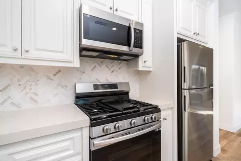 Kitchen - 4703 Briana Ct, Fallbrook, CA 92028 photo 4 of 7