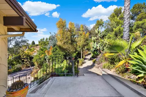 Exterior - 14827 High Valley Rd, Poway, CA 92064 photo 17 of 24