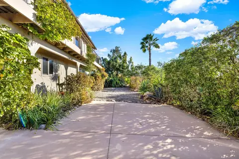 Exterior - 14827 High Valley Rd, Poway, CA 92064 photo 23 of 24