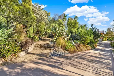 Exterior - 14827 High Valley Rd, Poway, CA 92064 photo 4 of 24