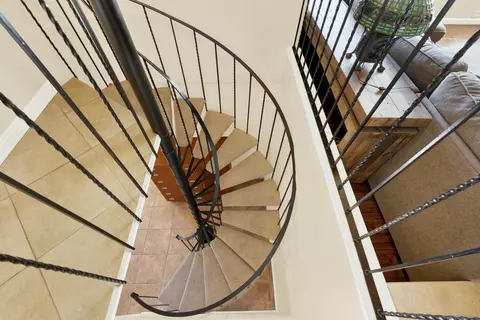 Entry Way - 14827 High Valley Rd, Poway, CA 92064 photo 4 of 6