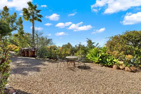 Exterior - 14827 High Valley Rd, Poway, CA 92064 photo 21 of 24
