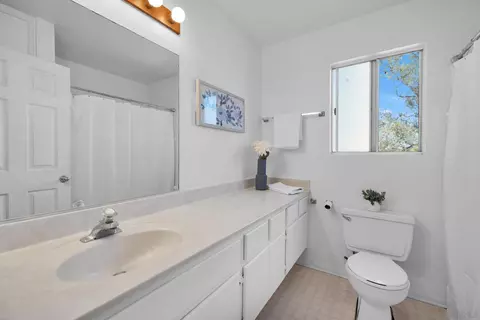 Bath - 766 Warpaint, Ramona, CA 92065 photo 3 of 3