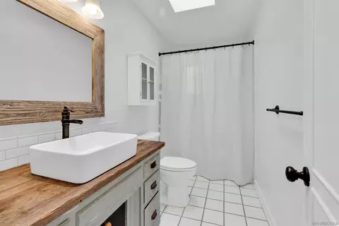 Bath - 304 Kimball Ter, Chula Vista, CA 91910 photo 1 of 3
