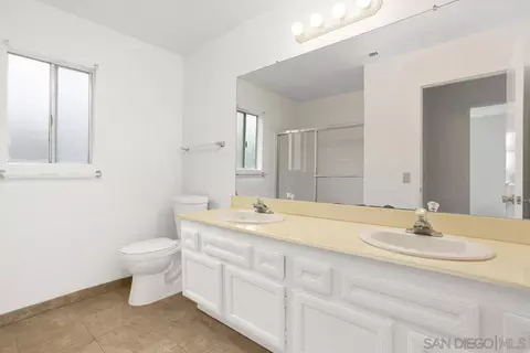 Bath - 4617 Sheridan, Oceanside, CA 92056 photo 4 of 6