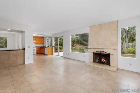 Living - 4617 Sheridan, Oceanside, CA 92056 photo 5 of 7