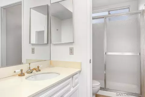 Bath - 4617 Sheridan, Oceanside, CA 92056 photo 2 of 6