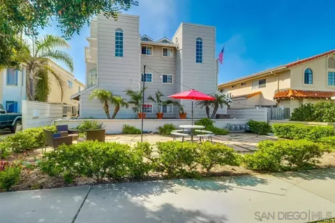 1119 Reed Ave #4, San Diego, CA 92109