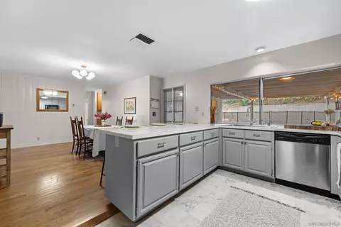 Kitchen - 10602 Felix Dr, Santee, CA 92071 photo 3 of 4