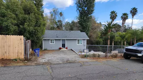 Exterior - 720 Sutton Hill Pl, Fallbrook, CA 92028 photo 1 of 7