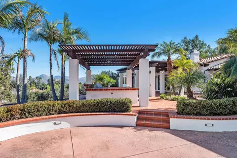 Exterior - 15641 Boulder Mountain Rd, Poway, CA 92064 photo 13 of 23