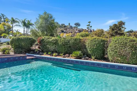 Exterior - 15641 Boulder Mountain Rd, Poway, CA 92064 photo 12 of 23