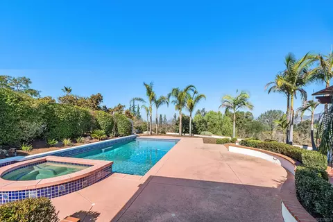Exterior - 15641 Boulder Mountain Rd, Poway, CA 92064 photo 15 of 23