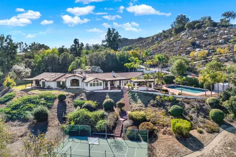 View/Area - 15641 Boulder Mountain Rd, Poway, CA 92064 photo 3 of 6