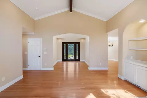 Living - 15641 Boulder Mountain Rd, Poway, CA 92064 photo 7 of 7