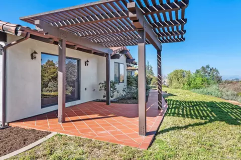 Exterior - 15641 Boulder Mountain Rd, Poway, CA 92064 photo 20 of 23