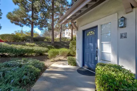 12060 Tivoli Park Row #5, San Diego, CA 92128