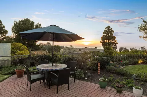 8640 Dunaway Dr, La Jolla, CA 92037 photo 21