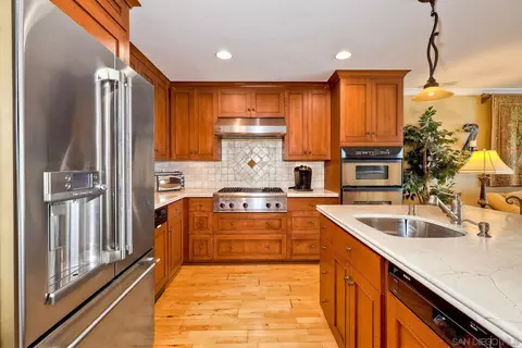 Kitchen - 720 4th St #1, Encinitas, CA 92024 photo 2 of 4