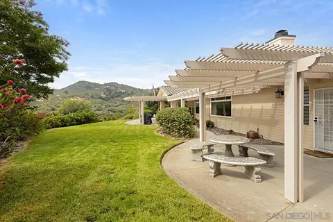Exterior - 2873 Willow Oak, Ramona, CA 92065 photo 4 of 11