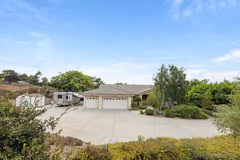 Exterior - 2873 Willow Oak, Ramona, CA 92065 photo 9 of 11