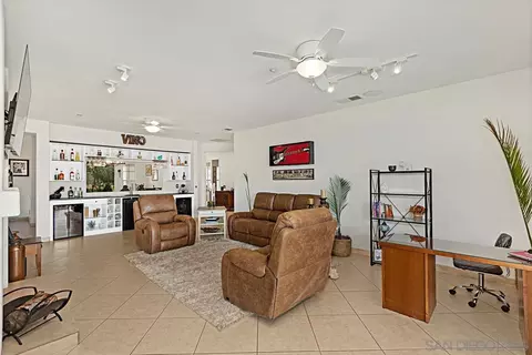 Living - 2873 Willow Oak, Ramona, CA 92065 photo 3 of 3