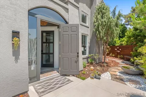 Entry Way - 574 Kristen Ct, Encinitas, CA 92024 photo 1 of 3