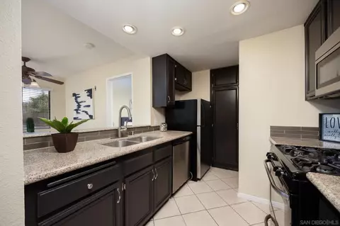 Kitchen - 2950 Anawood Way, Spring Valley, CA 91978 photo 2 of 2