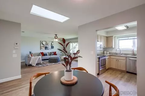 Dining - 4493 Ibis Way, Oceanside, CA 92057 photo 1 of 1