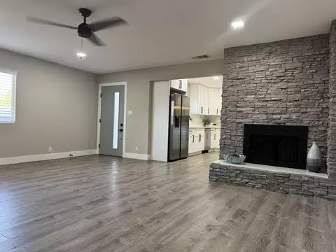Living - 8561 Dobyns Dr, Santee, CA 92071 photo 2 of 3