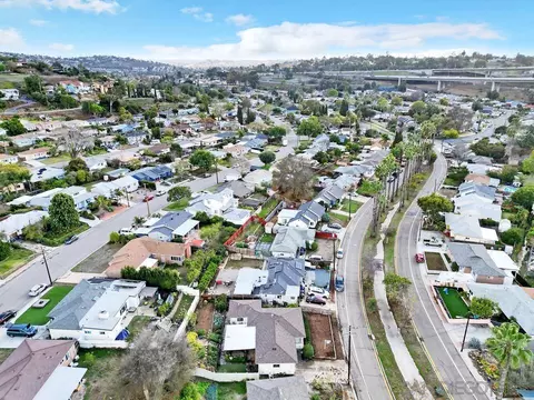 View/Area - 3581 Fairway Dr, La Mesa, CA 91941 photo 4 of 10