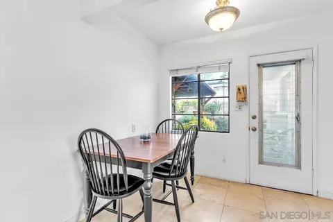 Dining - 3581 Fairway Dr, La Mesa, CA 91941 photo 2 of 2