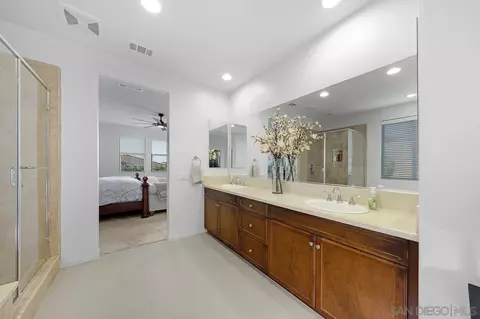 Bath - 7048 Mariposa St, Santee, CA 92071 photo 3 of 4