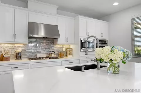 Kitchen - 7048 Mariposa St, Santee, CA 92071 photo 10 of 10