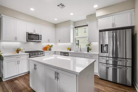 4348 Nautilus Way #4, Oceanside, CA 92056 photo 8