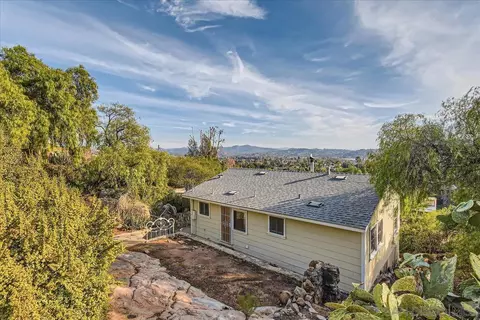 Exterior - 10810 Palm Row Dr, Lakeside, CA 92040 photo 4 of 4