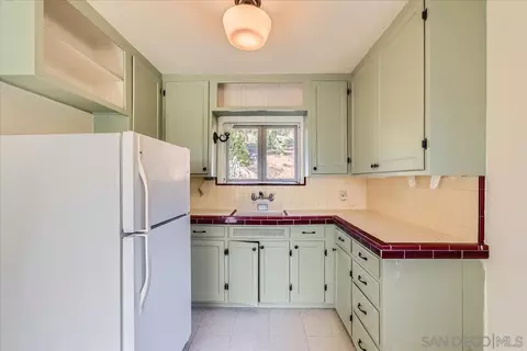 Kitchen - 10810 Palm Row Dr, Lakeside, CA 92040 photo 1 of 2