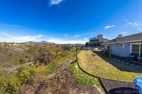 1655 Mills St, Chula Vista, CA 91913 photo 29