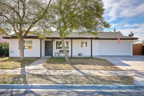 9445 Terrywood Rd, Santee, CA 92071