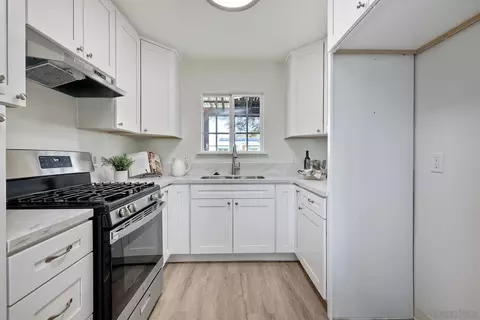9445 Terrywood Rd, Santee, CA 92071 photo 9