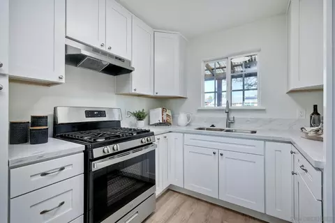 9445 Terrywood Rd, Santee, CA 92071 photo 8