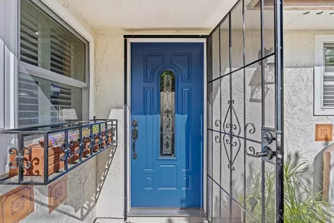 Entry Way - 3591 S Sundown Ln, Oceanside, CA 92056 photo 1 of 4