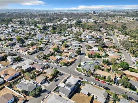 View/Area - 3003 Comstock St, San Diego, CA 92111 photo 7 of 26