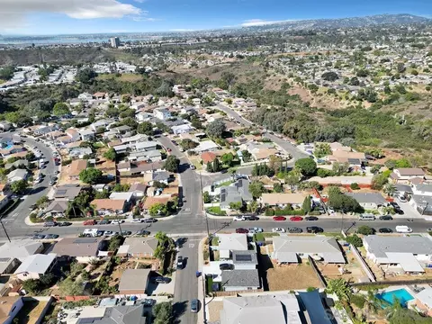 View/Area - 3003 Comstock St, San Diego, CA 92111 photo 5 of 26