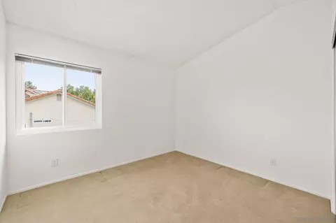 1235 Larchwood Dr, Oceanside, CA 92056 photo 8