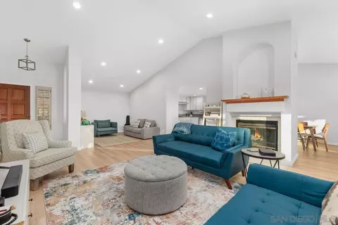 Living - 2633 Magellan, Vista, CA 92081 photo 3 of 4